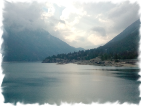 Lago Ceresole Albergo ristorante Chalet del lago Ceresole Reale Parco Nazionale Gran Paradiso Lago Ceresole Reale